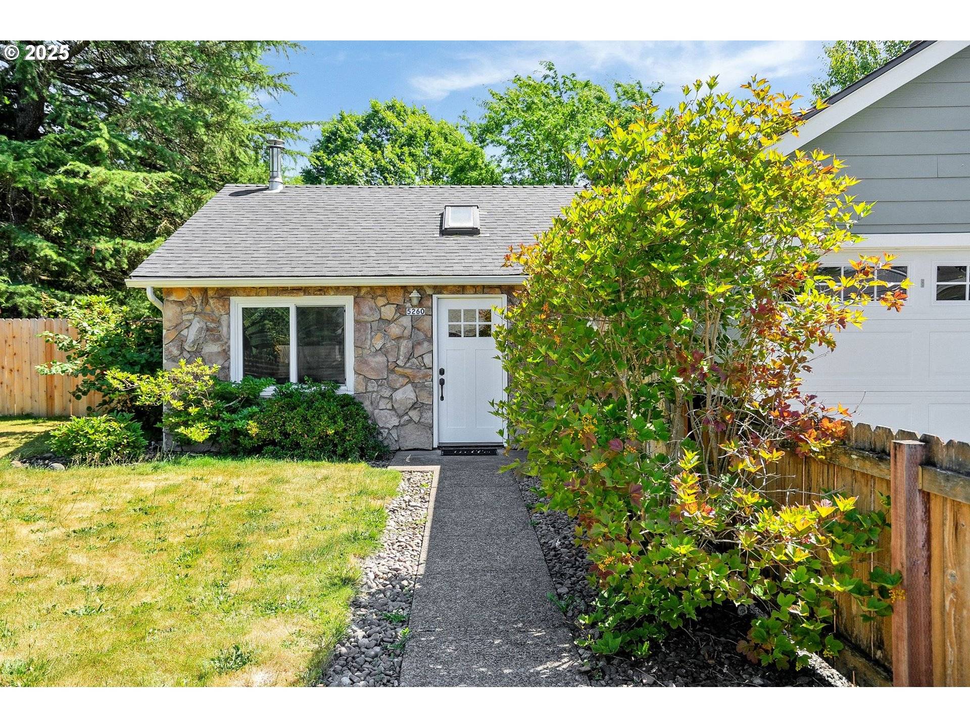 Corvallis, OR 97333,5260 SW SECHER LN