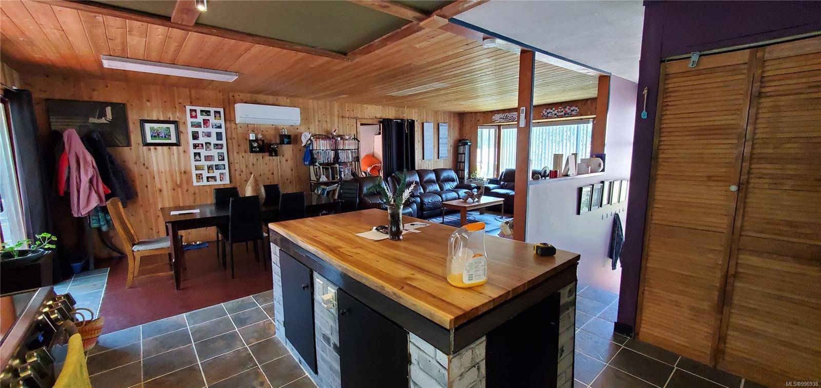 Gold River, BC V0P 1G0,593 Dogwood Dr