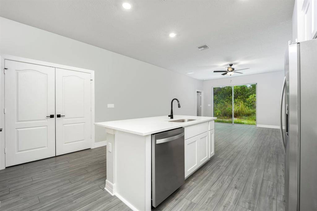 Fort Pierce, FL 34947,1806 Gaiety Way