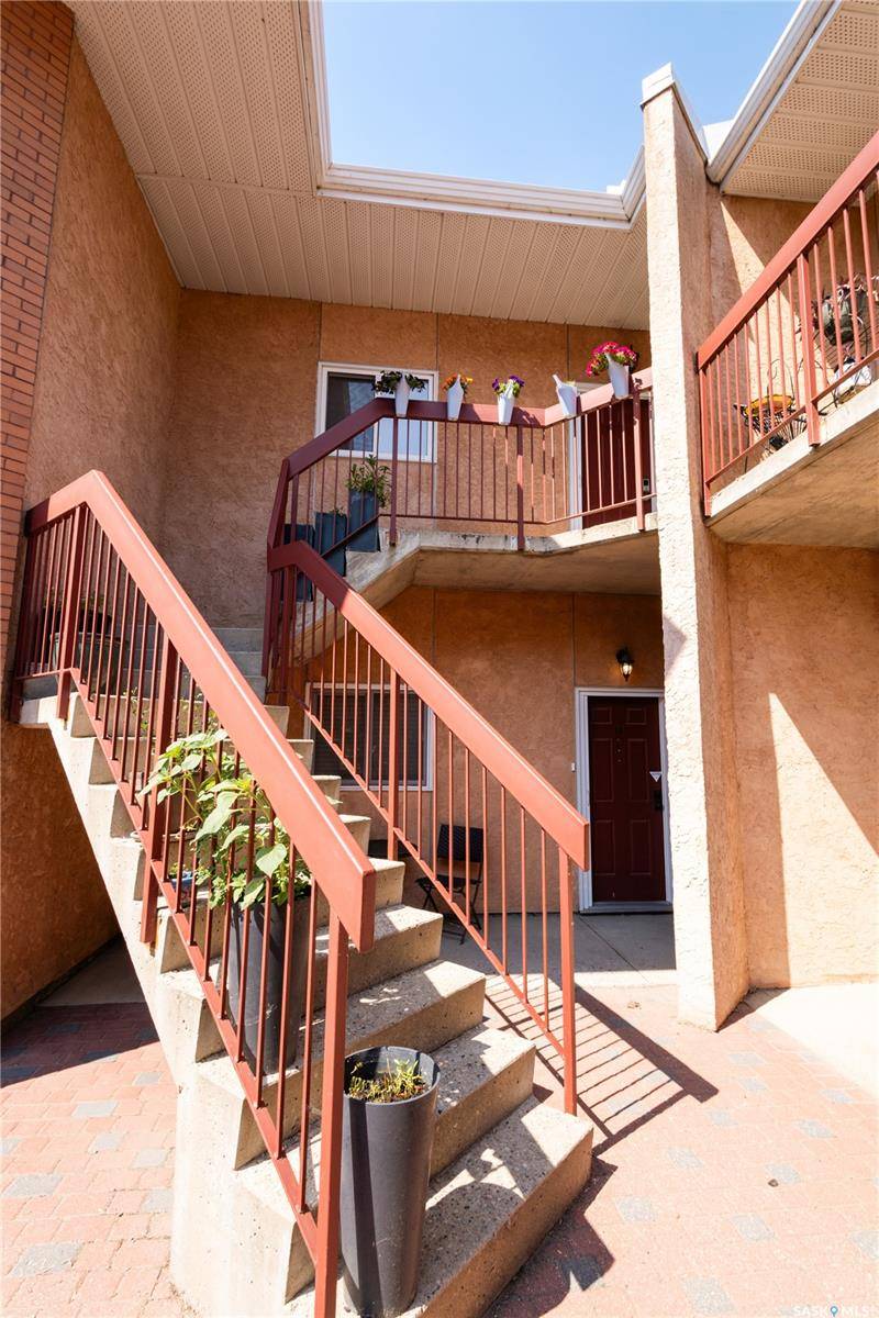 Prince Albert, SK S6V 0A6,532 River STREET E #C2