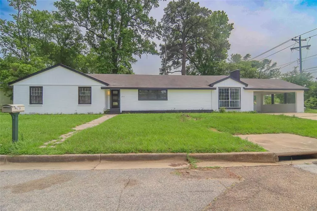 Longview, TX 75602,216 Betty Dr