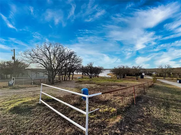 Nocona, TX 76255,1429 Casino Road