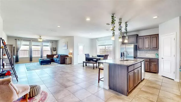 Azle, TX 76020,444 Skipper Lane
