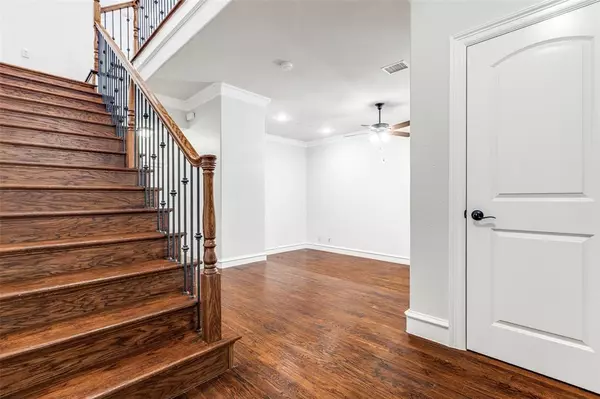 Plano, TX 75024,7912 Bishop Road