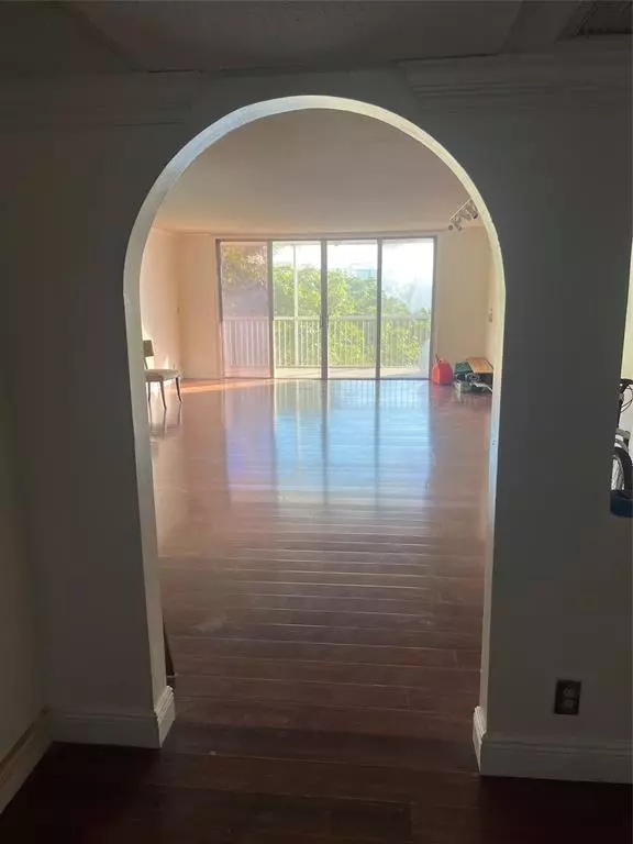 Pompano Beach, FL 33069,2940 N Course Dr #507