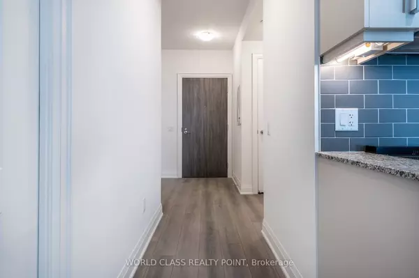 Vaughan, ON L4J 0L2,10 Gatineau DR #710