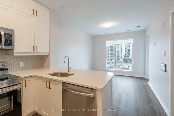 Milton, ON L9T 2X5,470 Gordon Krantz AVE #312