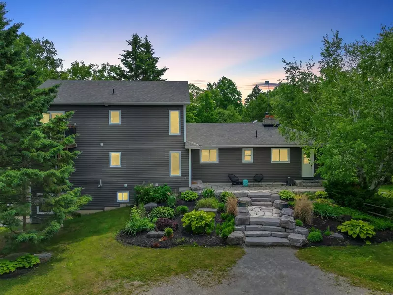 8289 Concession 2 RD, Uxbridge, ON L0G 1M0
