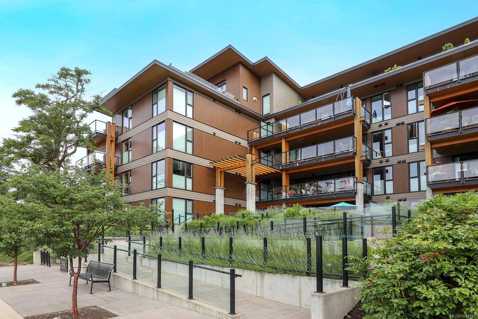 1700 Balmoral Ave #109, Comox, BC V9M 2N1