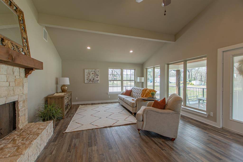 Gun Barrel City, TX 75156,127 Bayview Street