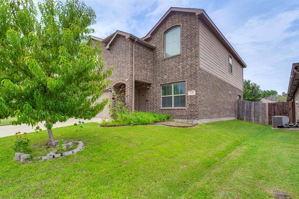 Azle, TX 76020,616 Cameron Way