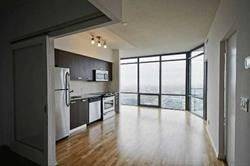 Toronto C01, ON M5S 1Z6,832 Bay ST #4402