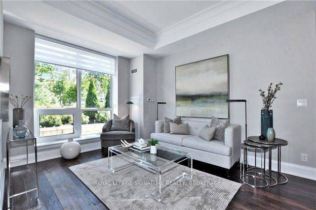 Markham, ON L6C 0Y1,9 Stollery Pond CRES #215