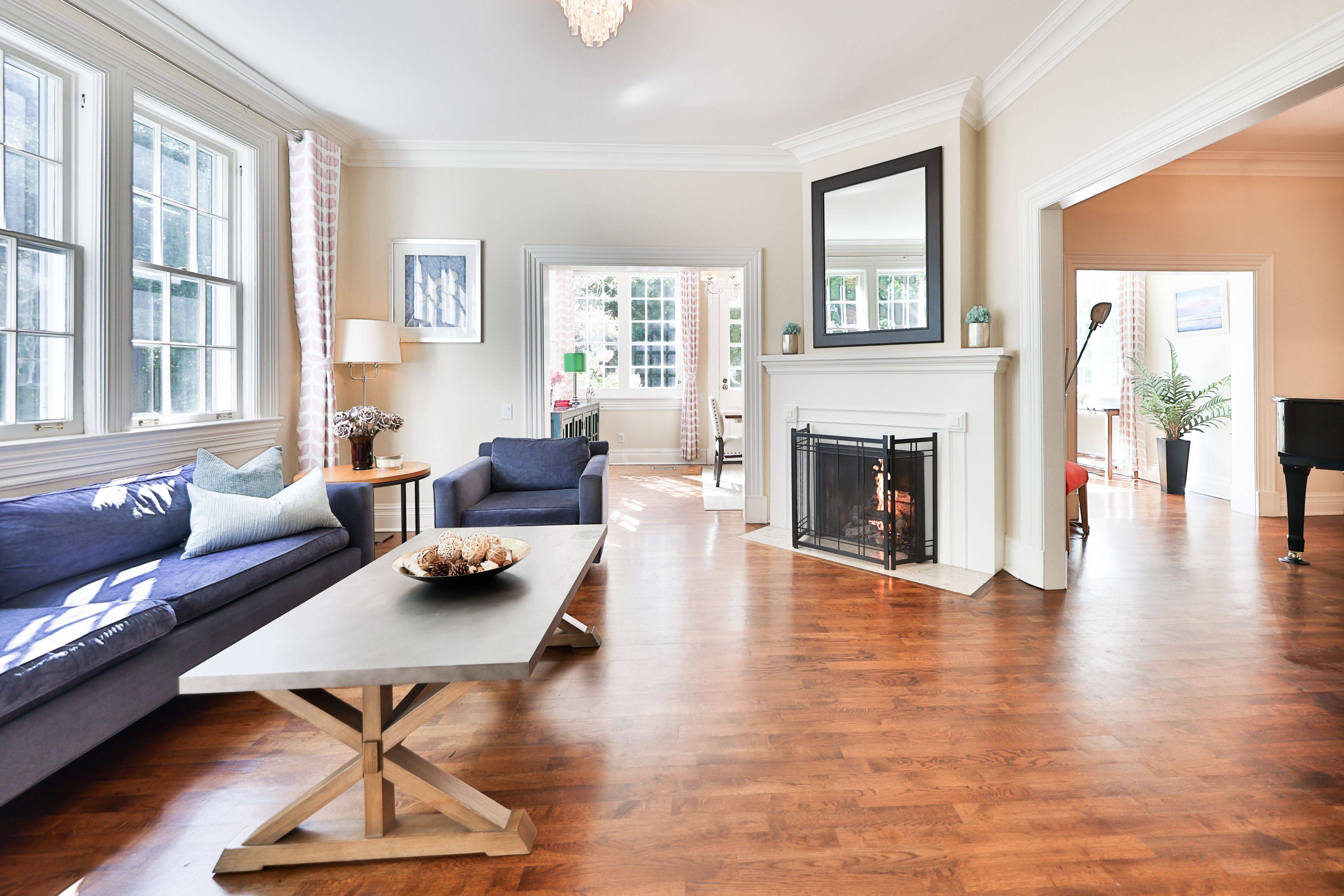 Oakville, ON L6J 1E1,225 William ST