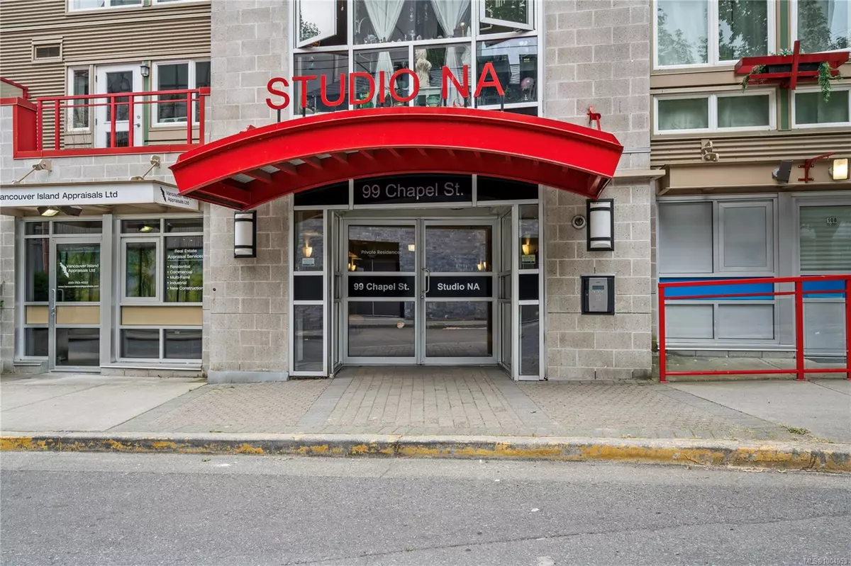 Nanaimo, BC V9R 5H3,99 Chapel St #303