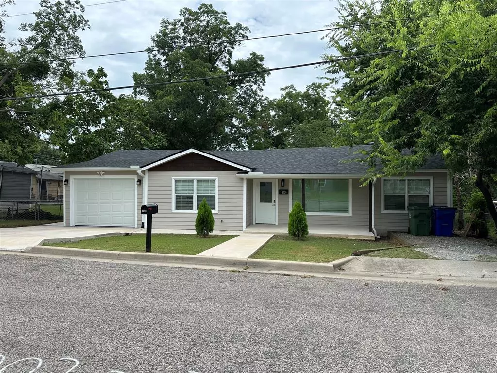 Whitesboro, TX 76273,104 W South Street