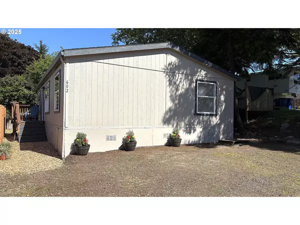 602 SE Quay AVE, Lincoln City, OR 97367