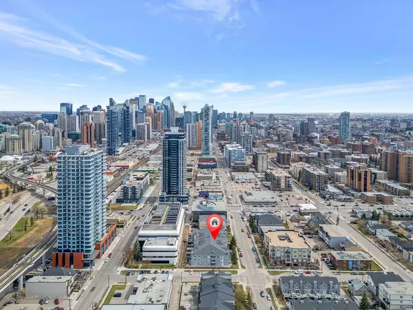 Calgary, AB T3C 0M9,1528 11 AVE Southwest #108