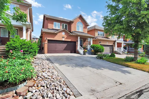 Newmarket, ON L3X 2V8,639 Society CRES