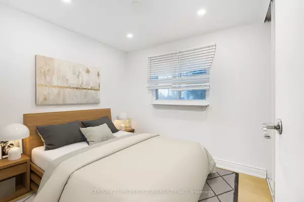 Brampton, ON L6V 2Z3,96 Centre ST N