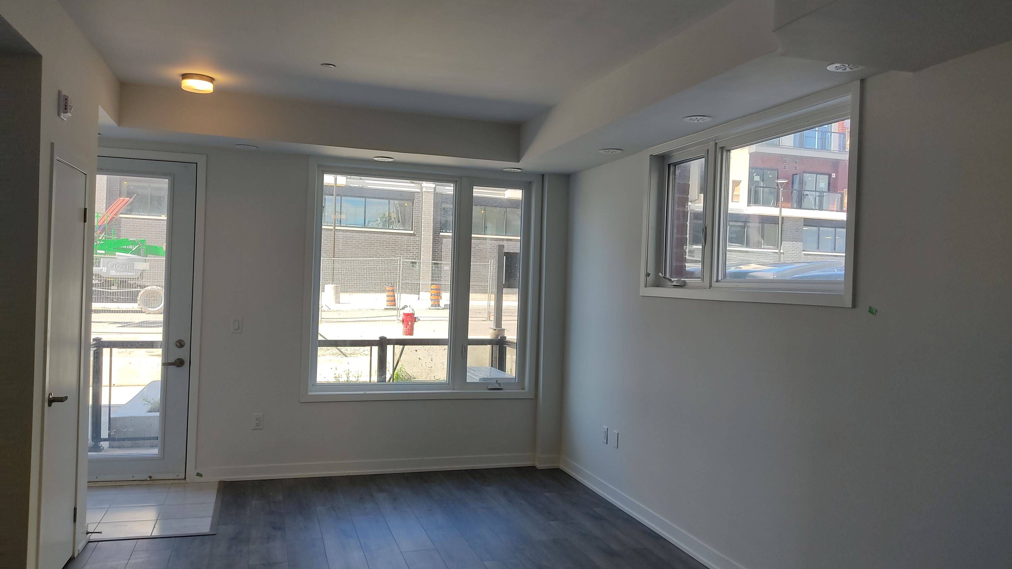 Mississauga, ON L5L 0B9,3405 Ridgeway DR #16