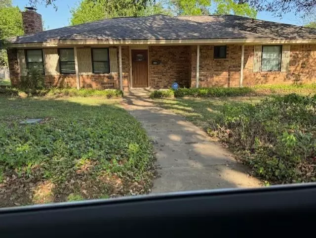 Grand Prairie, TX 75050,1006 Denmark Street