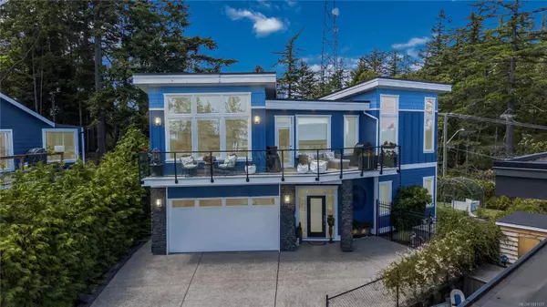 708 Demel Pl, Colwood, BC V9C 3L6