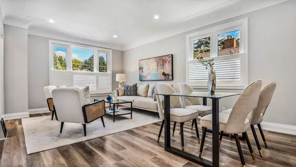 Burlington, ON L7T 3J3,1036 Cedarwood PL