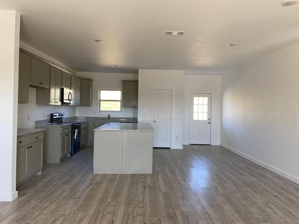 Runaway Bay, TX 76426,106 SUGAR Terrace