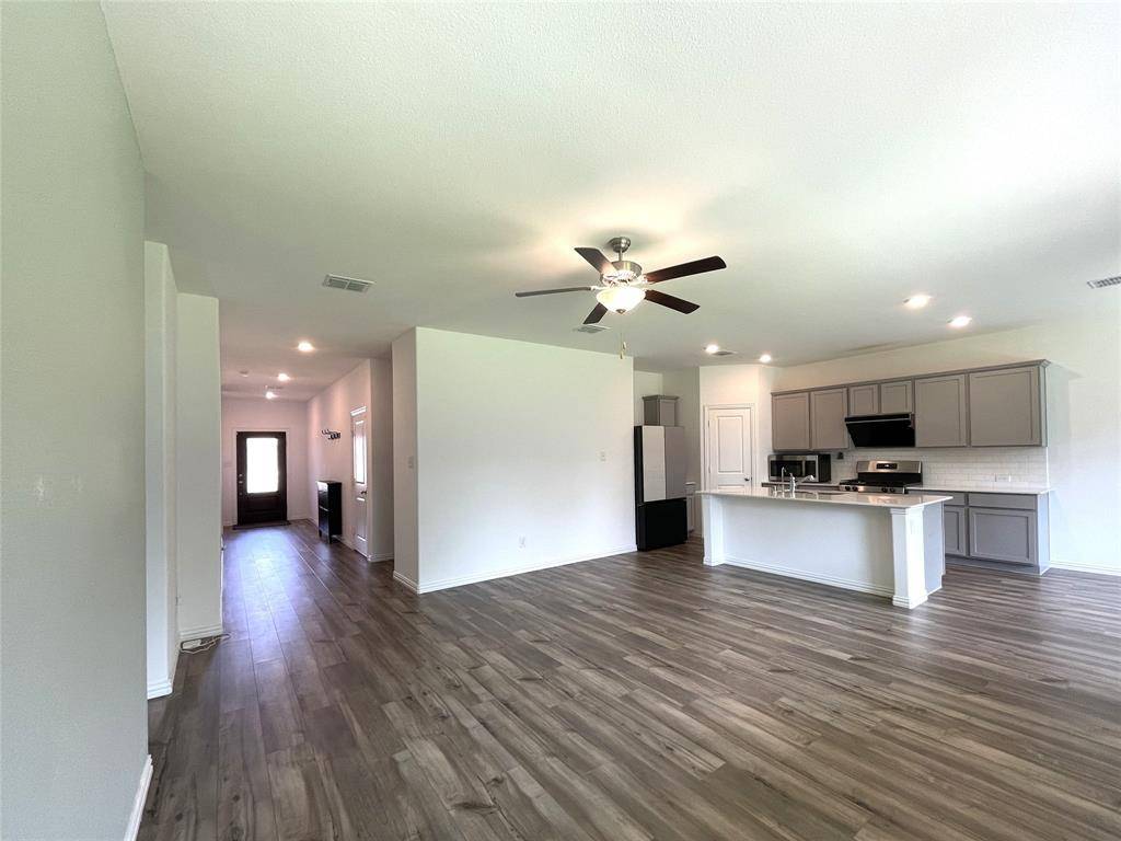 Little Elm, TX 75068,1617 Roadrunner Drive
