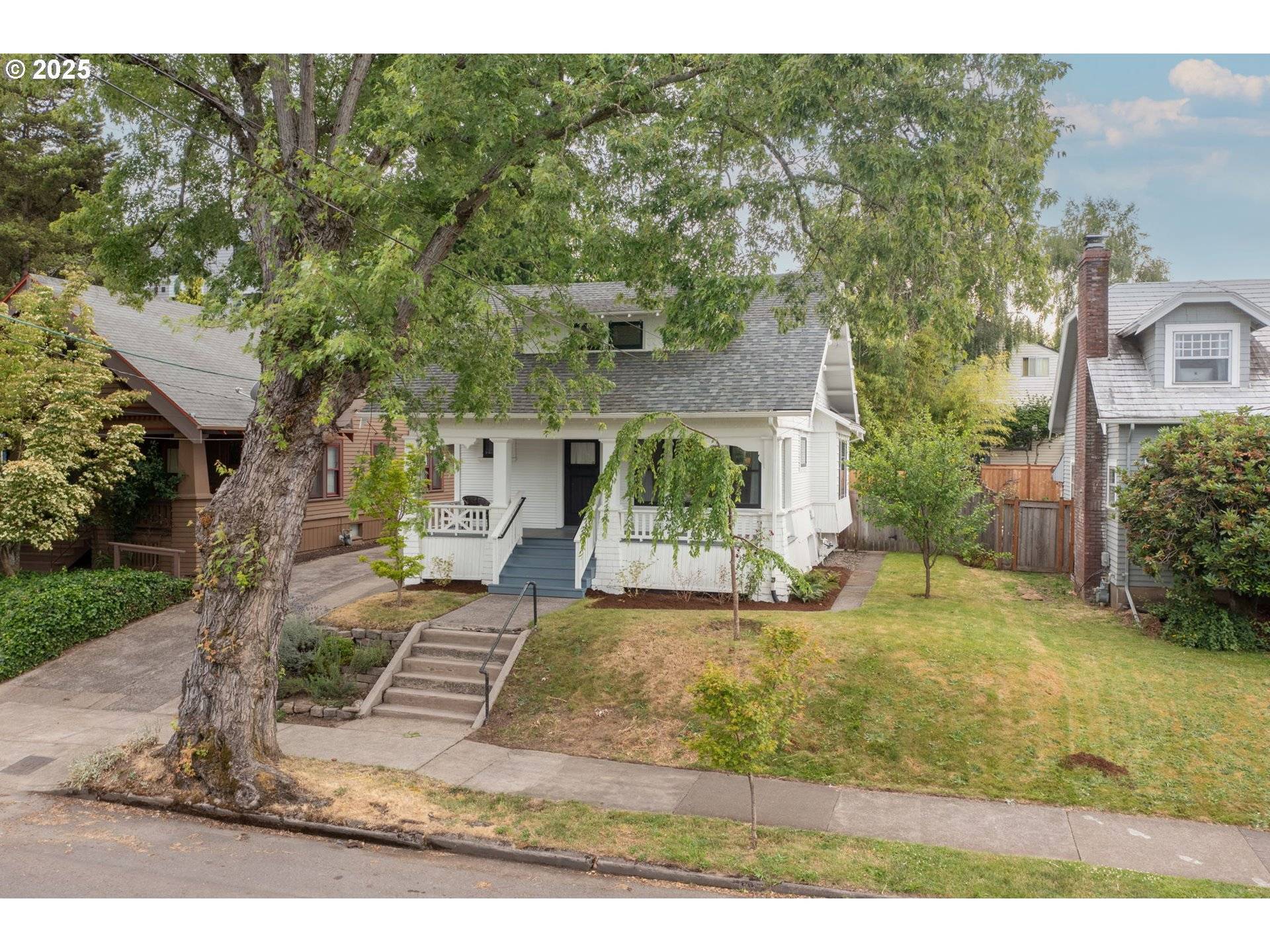 7325 SE 17TH AVE, Portland, OR 97202