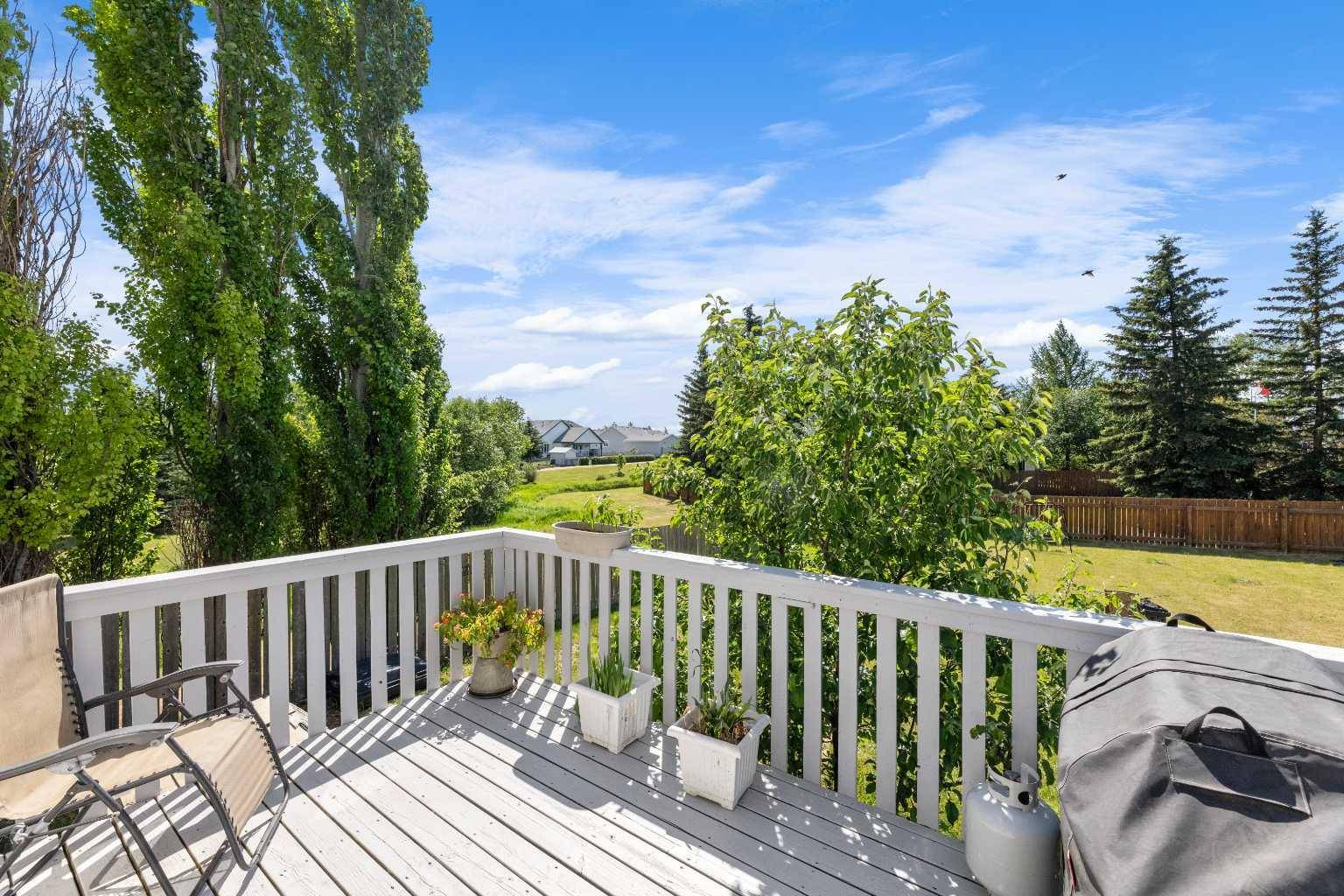 Didsbury, AB T0M 0W0,1102 22 ST