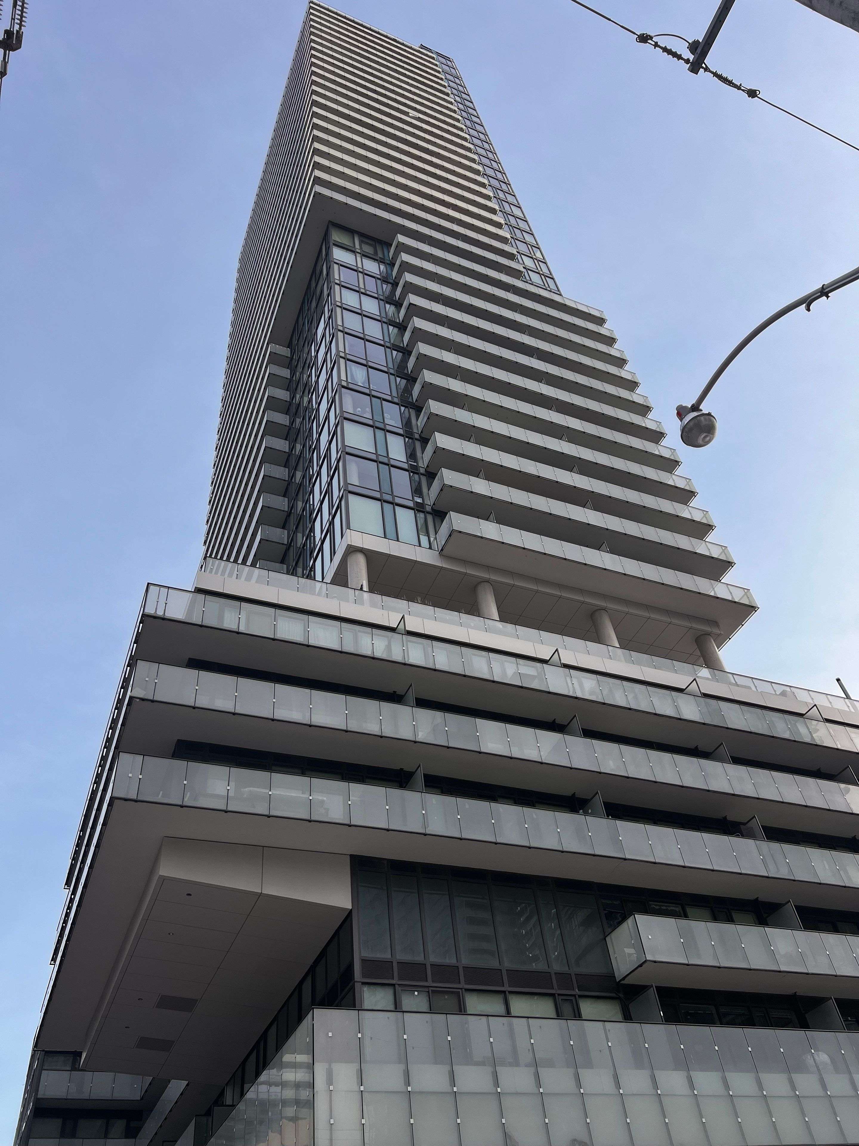 161 Roehampton AVE #2707, Toronto C10, ON M4P 1P9