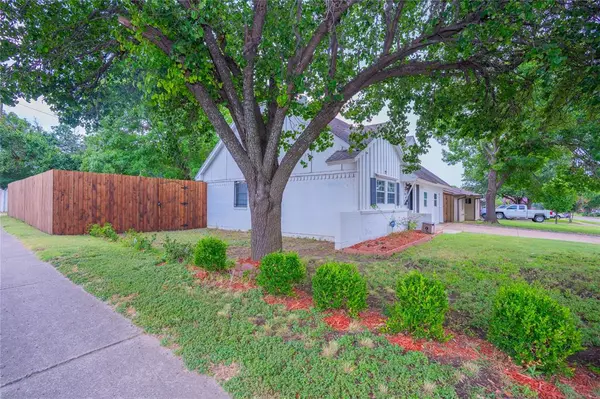 Dallas, TX 75238,11350 Cactus Lane