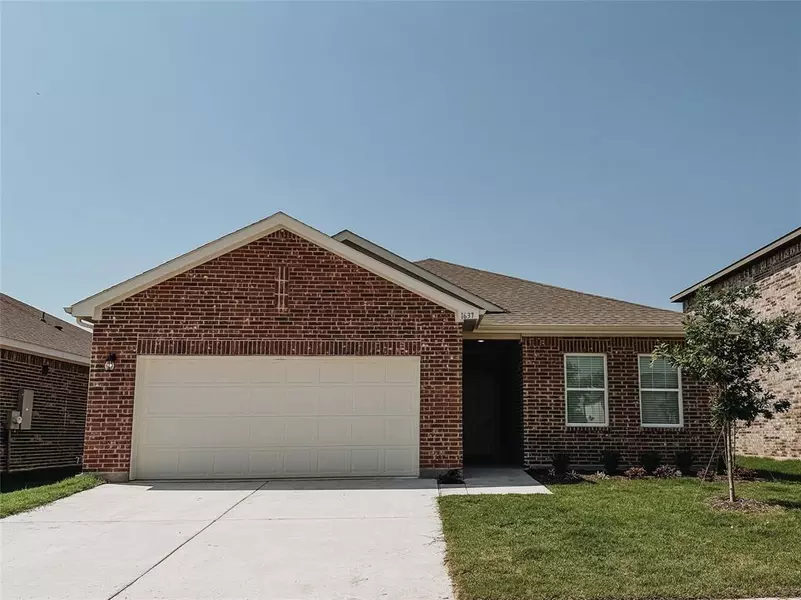 1637 Whitworth Drive, Fort Worth, TX 76052