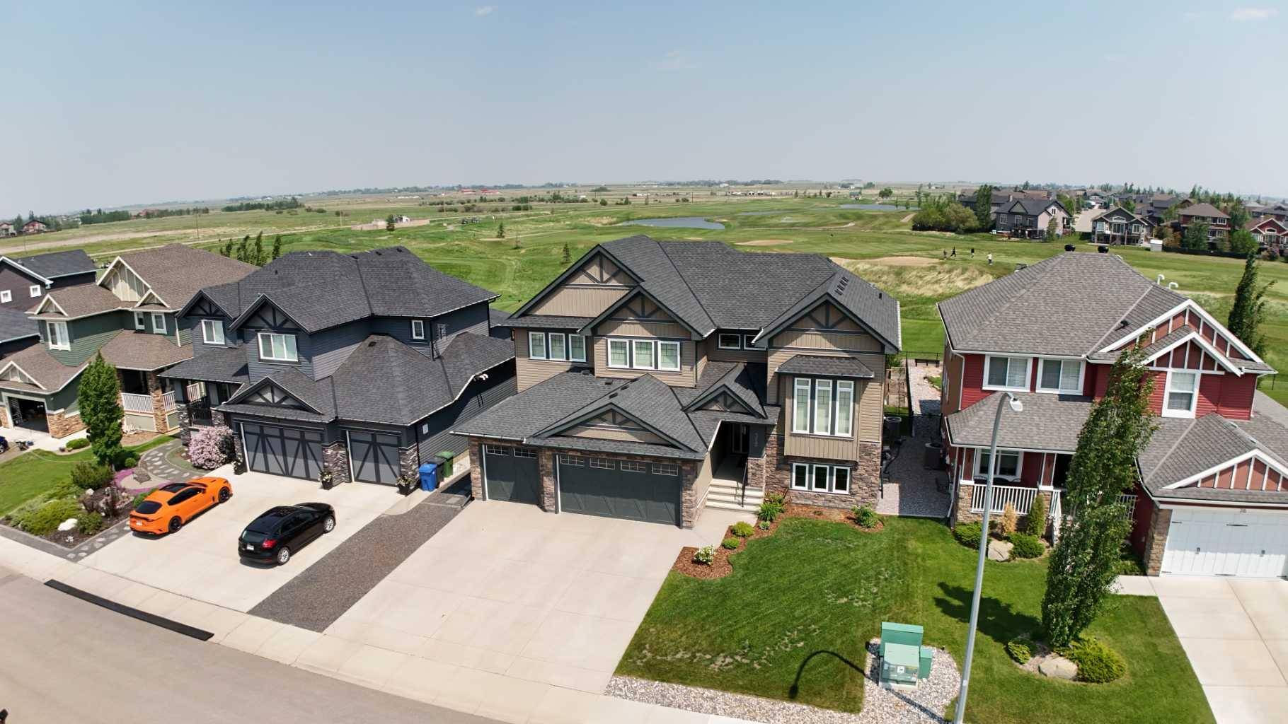 312 Boulder Creek CRES Southeast, Langdon, AB T0J 1X3