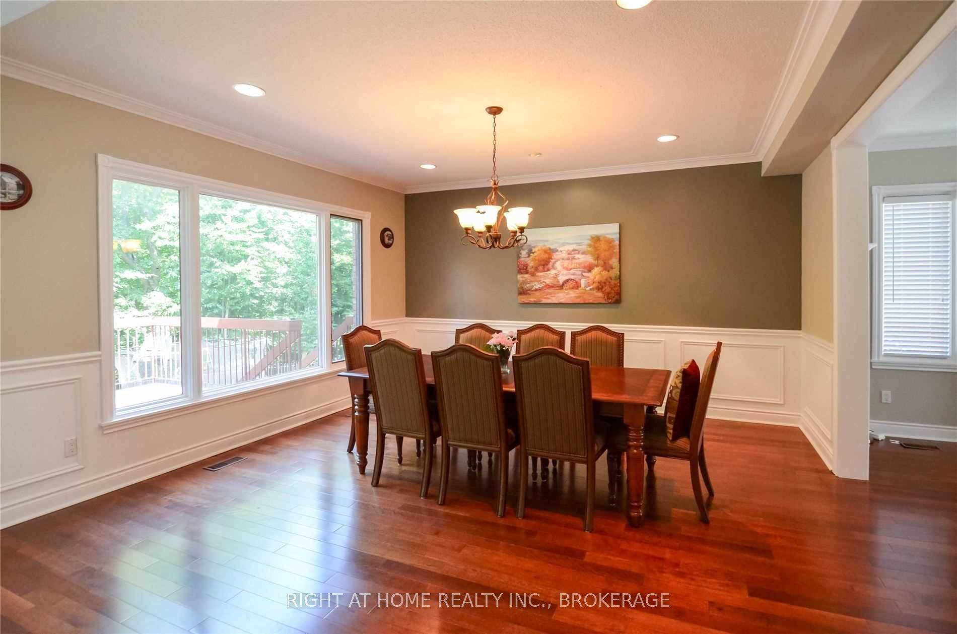 Toronto C15, ON M2K 2V2,69 Clarinda DR