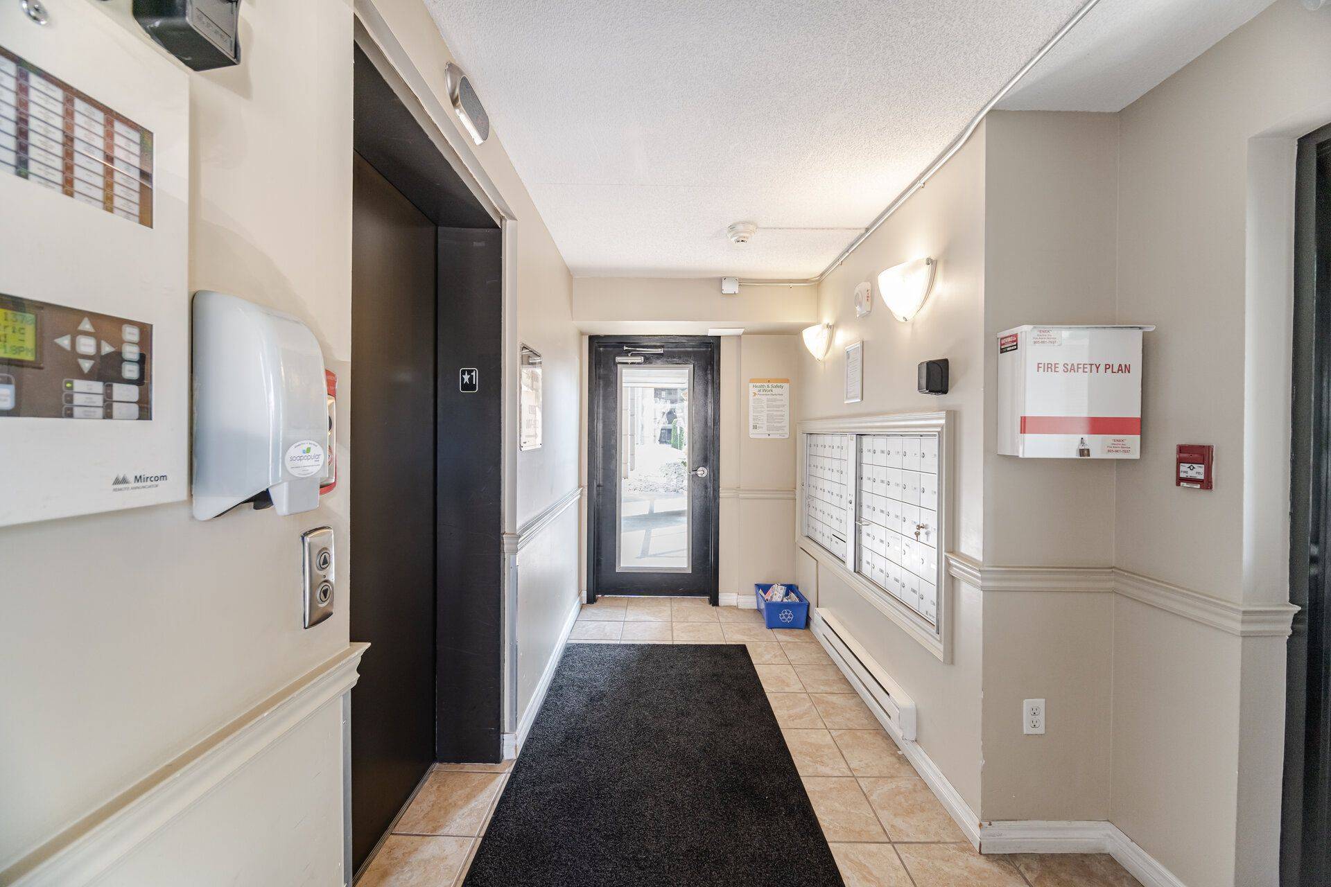 Milton, ON L9T 7S8,1370 Main ST E #203