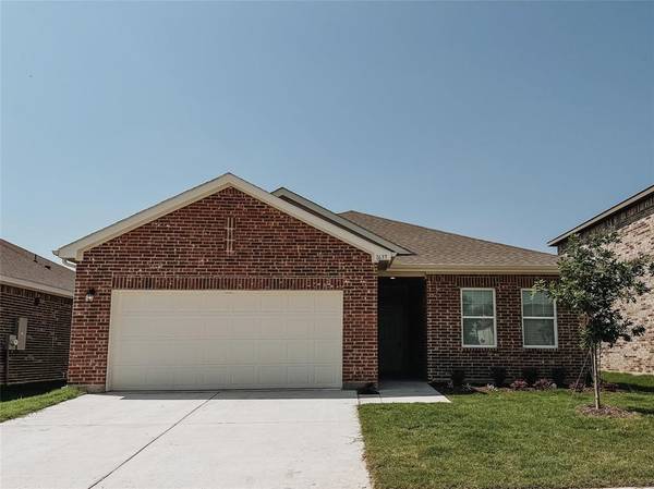 1637 Whitworth Drive, Fort Worth, TX 76052