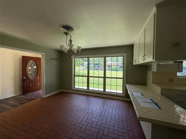 Longview, TX 75601,1705 Hyacinth Drive