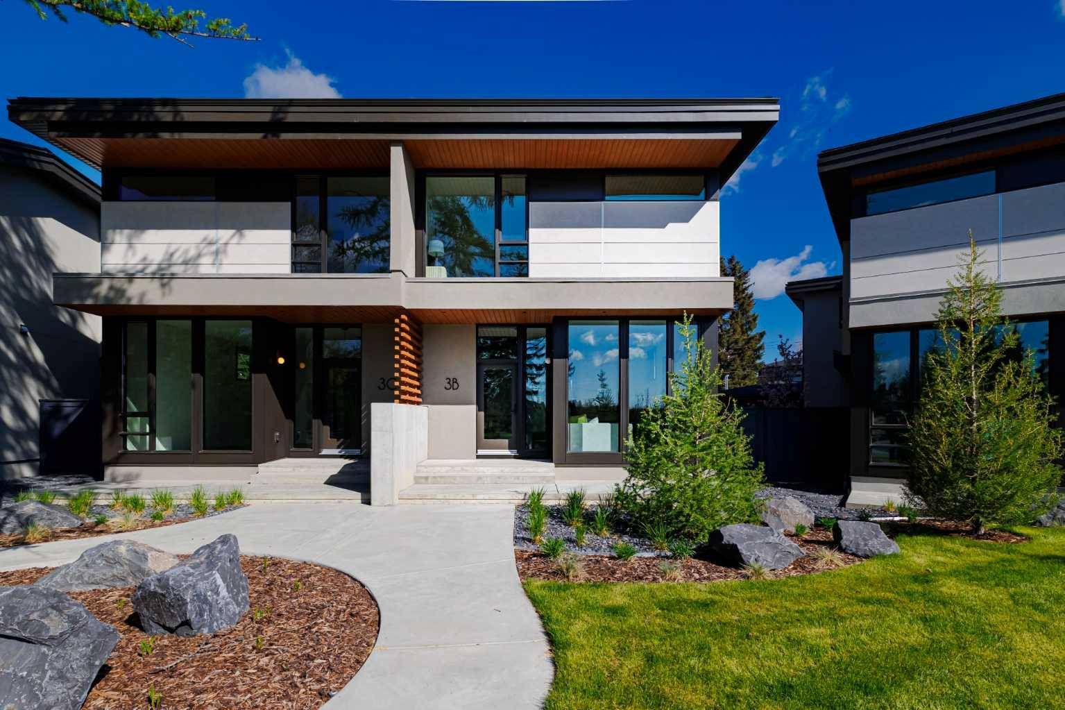 Calgary, AB T3C 3B8,3B Willow CRES SW