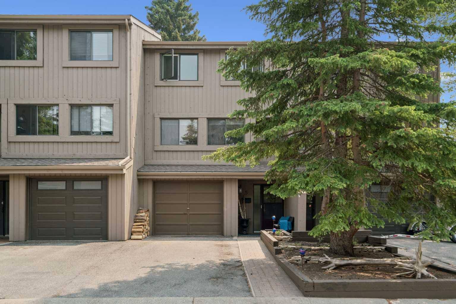 Calgary, AB T2W 3E6,10457 19 ST Southwest #5