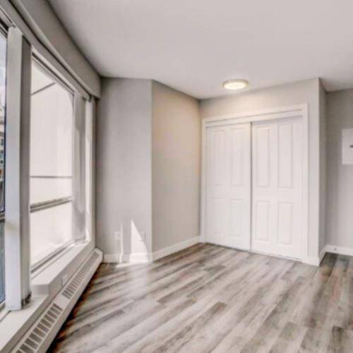 Calgary, AB T2P 5N3,1088 1088 AVE SW #1604