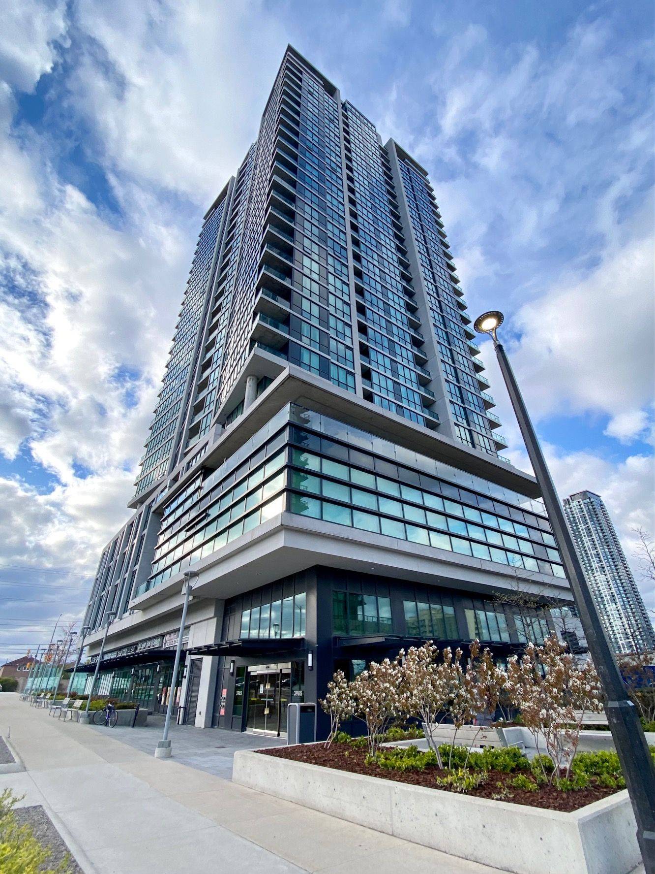 3985 Grand Park DR #2610, Mississauga, ON L5B 0H8