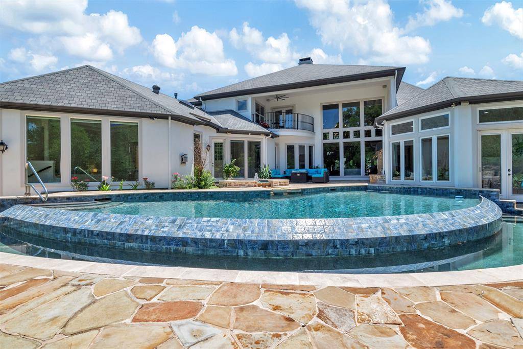 Plano, TX 75093,5809 GOLDEN LEAF Court