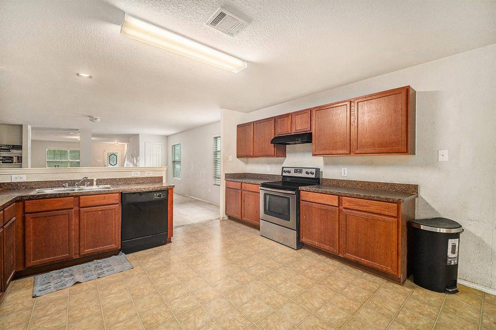 Fort Worth, TX 76119,2960 Pima Lane