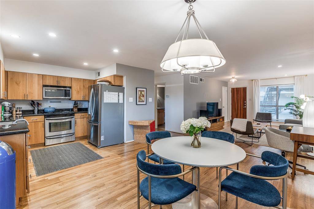 Dallas, TX 75209,4616 W Lovers Lane #109