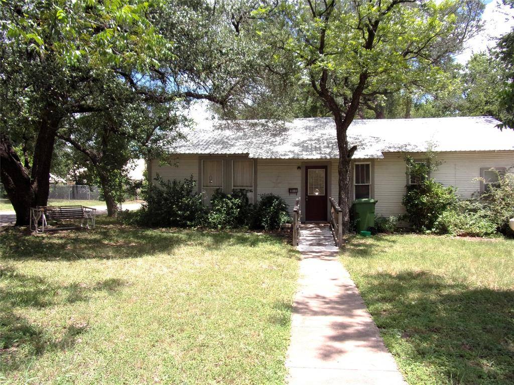 San Saba, TX 76877,1108 W Storey Street