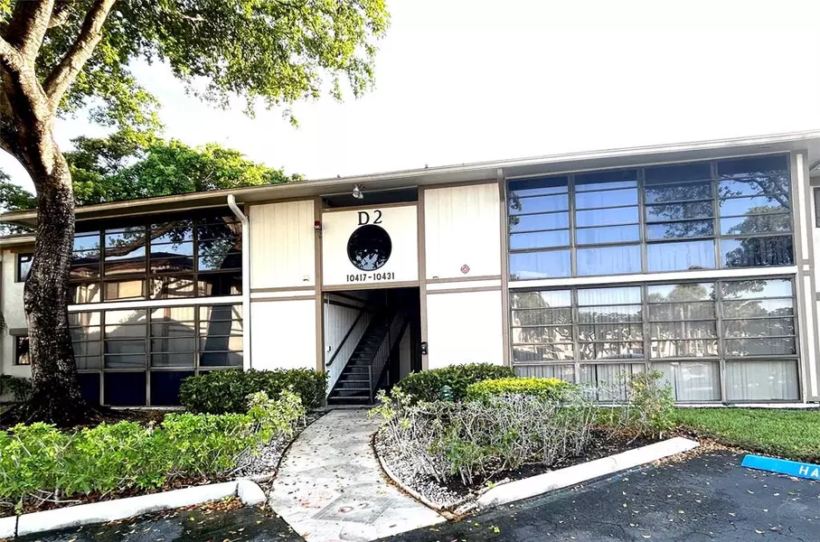 10429 E Clairmont Cir #108, Tamarac, FL 33321