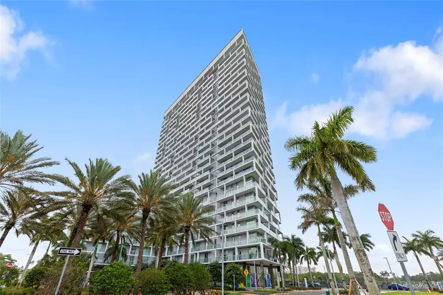 2000 Metropica Way #1208, Sunrise, FL 33323